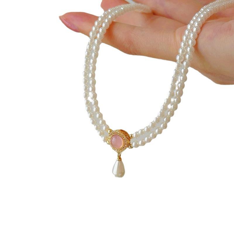 "Princess on the Run Series" Pink Pearl Necklace Women's Light Luxury Niche Design Clavicle Chain Simple and Sweet Necklace