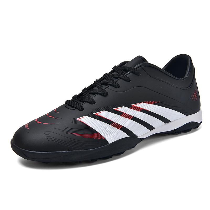 Original Teenager Red Football Shoes Men Outdoor Grass Training Soccer Shoes for Men Comfortable Non-slip Futsal Sneakers Man