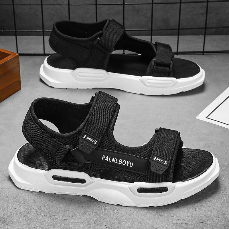 Módní sandály pánské léto 2025 nové sportovní plážové boty pánské ležérní řidičské pantofle s měkkou podrážkou protiskluzové