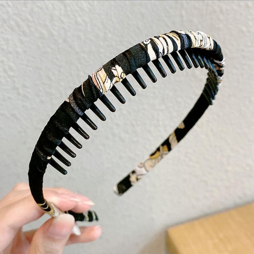 Korean Bangs Headband: Non-Slip, Versatile Hair Clip for Women's Face Washing and Outings