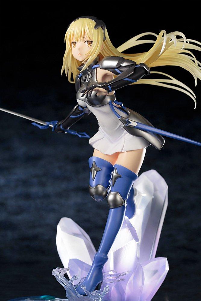 Sword Is It Wrong To Try To Pick Up Girls In a Side Story Ais Wallenstein Scale PVC Painted Complete Figure Oratoria Dungeon? 1/7