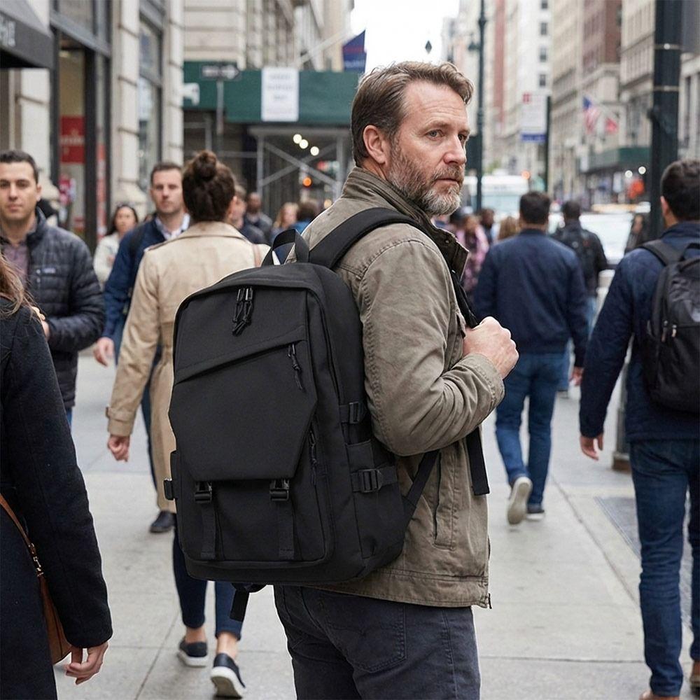 Durable Business Men's Backpack Black Large Capacity Travel Backpack Waterproof Lightweight Laptop Backpack