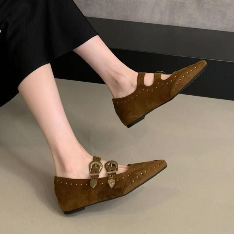 French Vintage Studded Single Shoes New Belt Buckle Pointed Toe Shallow Mouth Mary Jane Flat Single Shoes