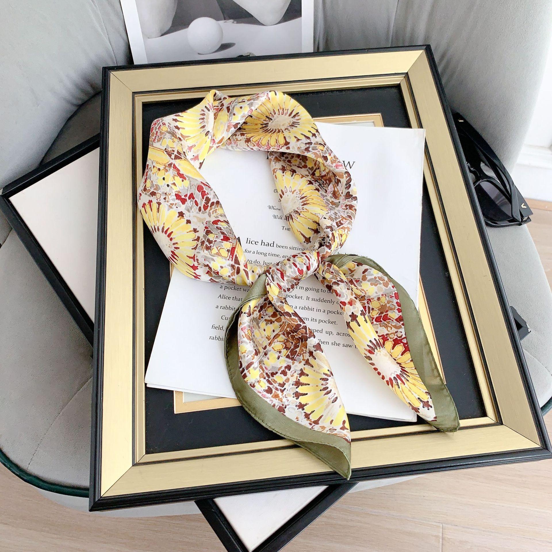 

Новый французский универсальный модный милый квадратный шарф с принтом, шелковый шарф, женский универсальный профессиональный декоративный шарф, галстук-мешок 70*70cm