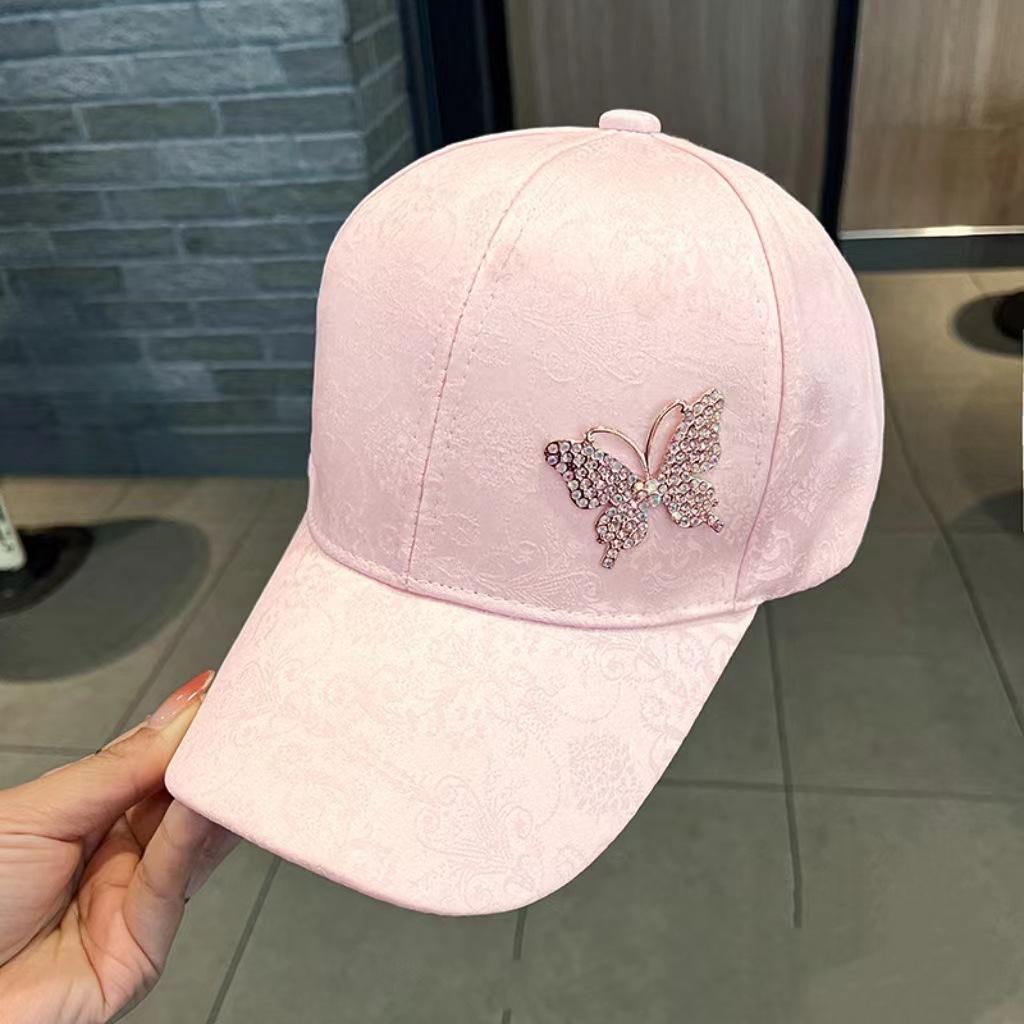 Casquette de baseball élégante en polyester pour femme, légère et ajustée, avec motif papillon en strass et imprimé dentelle, pour la Saint-Valentin, avec fermeture à pression.