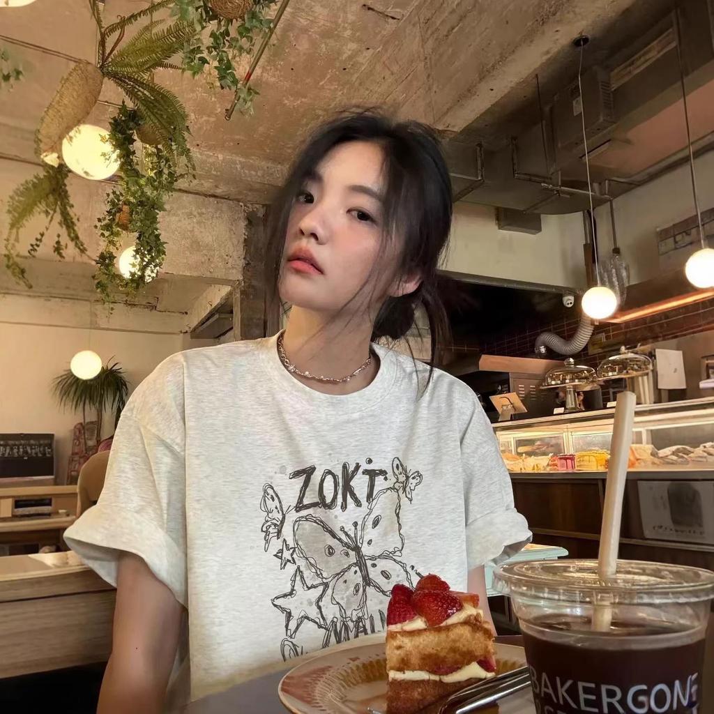 Women's Plus Size Loose Fit Summer T-shirt - Short Sleeve, High Street Design, Half Sleeve, Available in Extra Large Sizes (2-300 Jin)