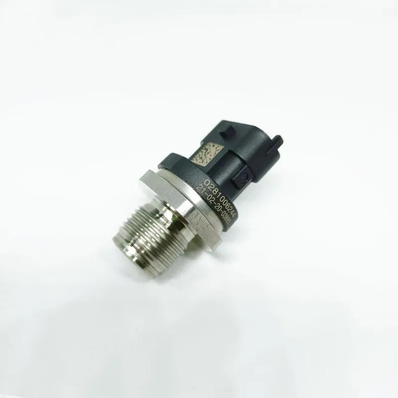 Fuel Rail Pressure Sensor 0281006244 For Nissan Navara Patrol ZD30