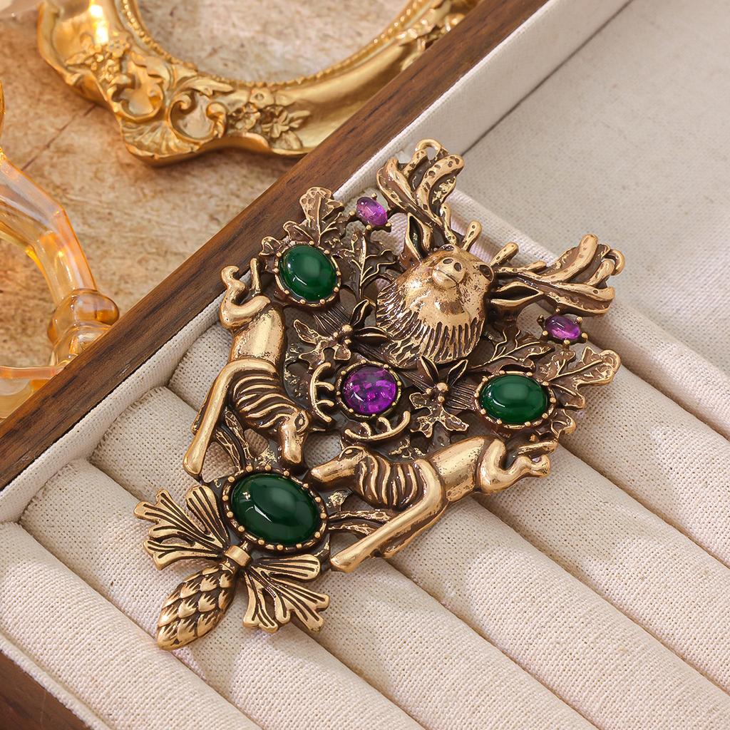 Broche Especial Medieval de Qingdao Planta Flor Animal Fofo Modelagem de Coroa Acessórios de Vestuário