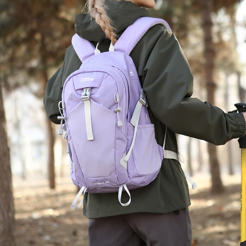 Schoolbag Simple Men's and Women's Outdoor Lightweight Backpack Fashion Trend Backpack Waterproof Outdoor Travel Backpack Mountaineering Bag