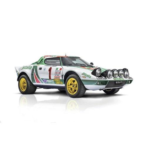 Italeri Tamiya 1/12 Car Series No. 4714 Lancia Stratos HF Gr.4 Monte Carlo 1977 Plastic Model 37707 (Car)
