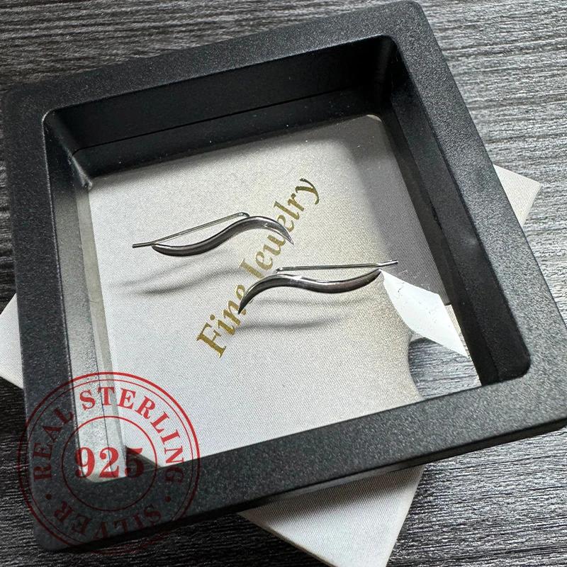 

Серьги нового волнообразного дизайна из стерлингового серебра, модные, для повседневной носки, аксессуары для ушей, женские минималистичные украшения с подвесками