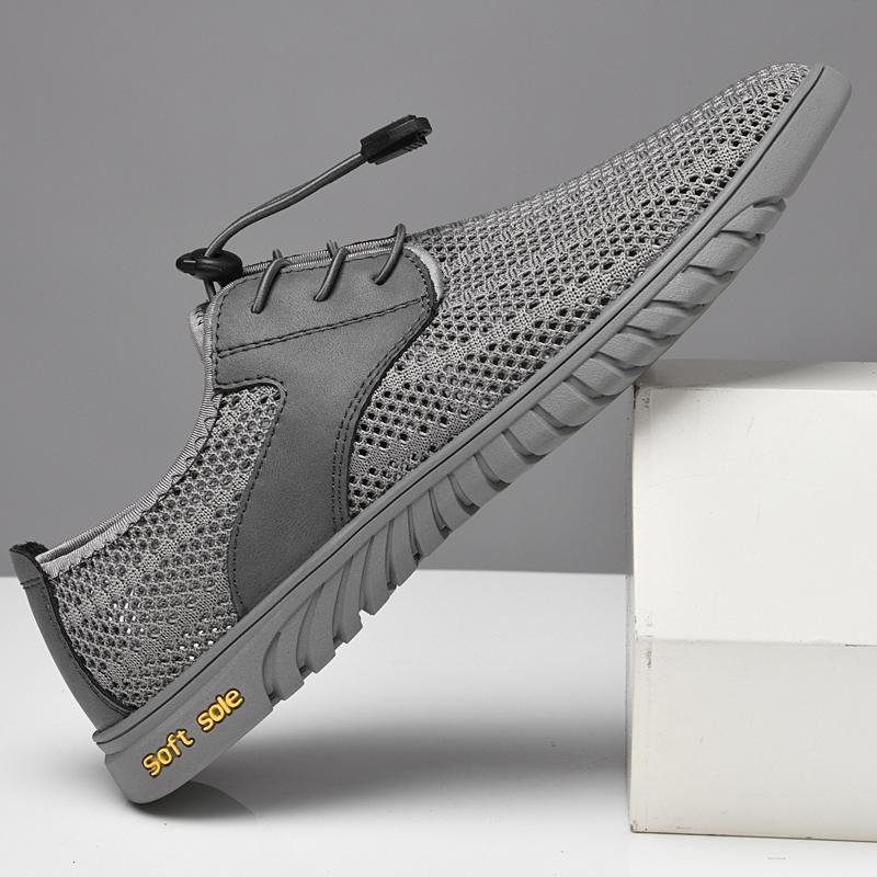 Fashion Lightweight Men Casual Shoes Fashion Hollow Out Shoes Male Breathable Cool Men Mesh Driving Shoes Comfortable Outdoor Sneakers