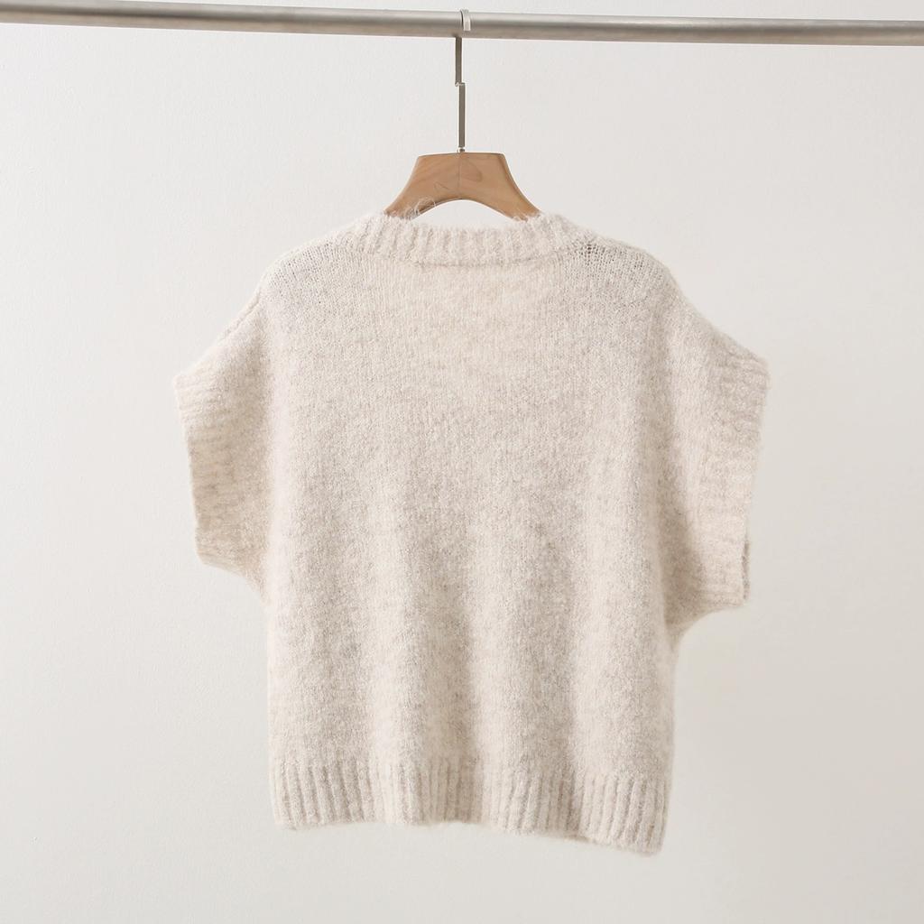 Dimanaf 2025 Autumn Women Bat Vest Sweaters Embroidered Flowers Knitting Buttons Casual Style Loose Sweater