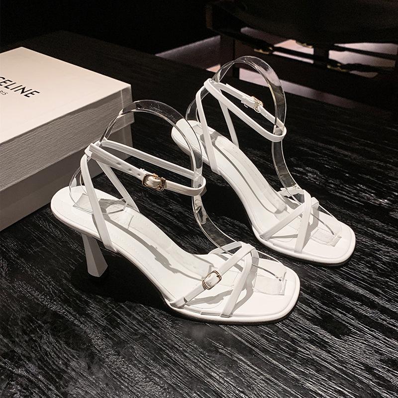 

Одно слово босоножки женские 2025 новые летние шпильки белые с юбкой не устают ноги популярные красивые высокие каблуки 42