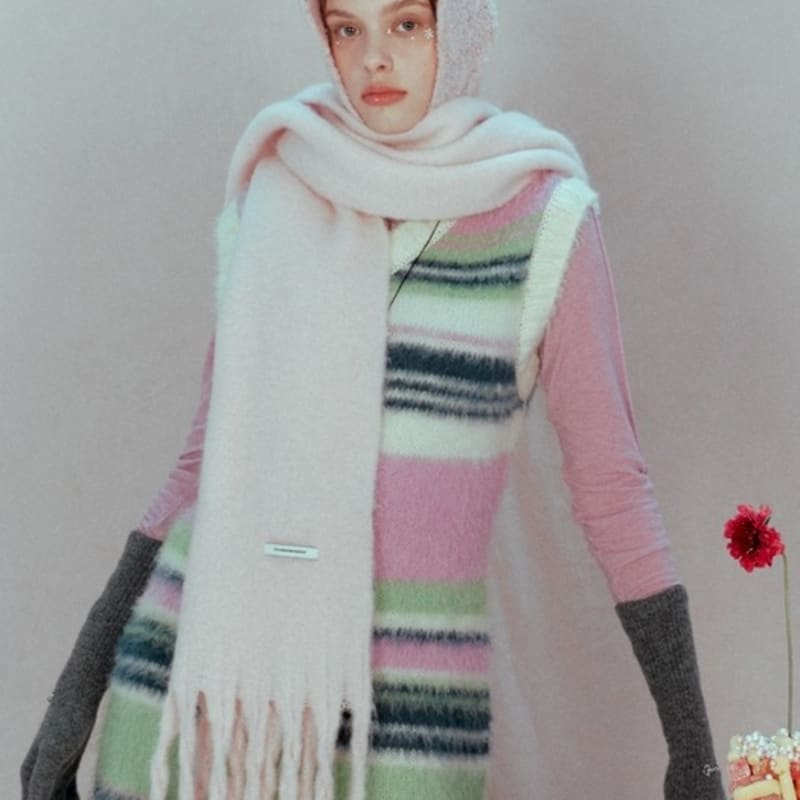 LOVE ME MONSTER Big MaMa Muffler_6COL (L234MSF070)