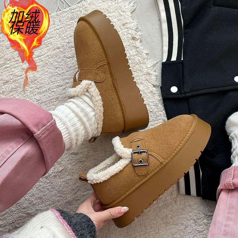 Internet celebrities anti-skid heightened thick-soled snow boots women's winter piled and thickened 2025 new one-pedal thermal cotton shoes