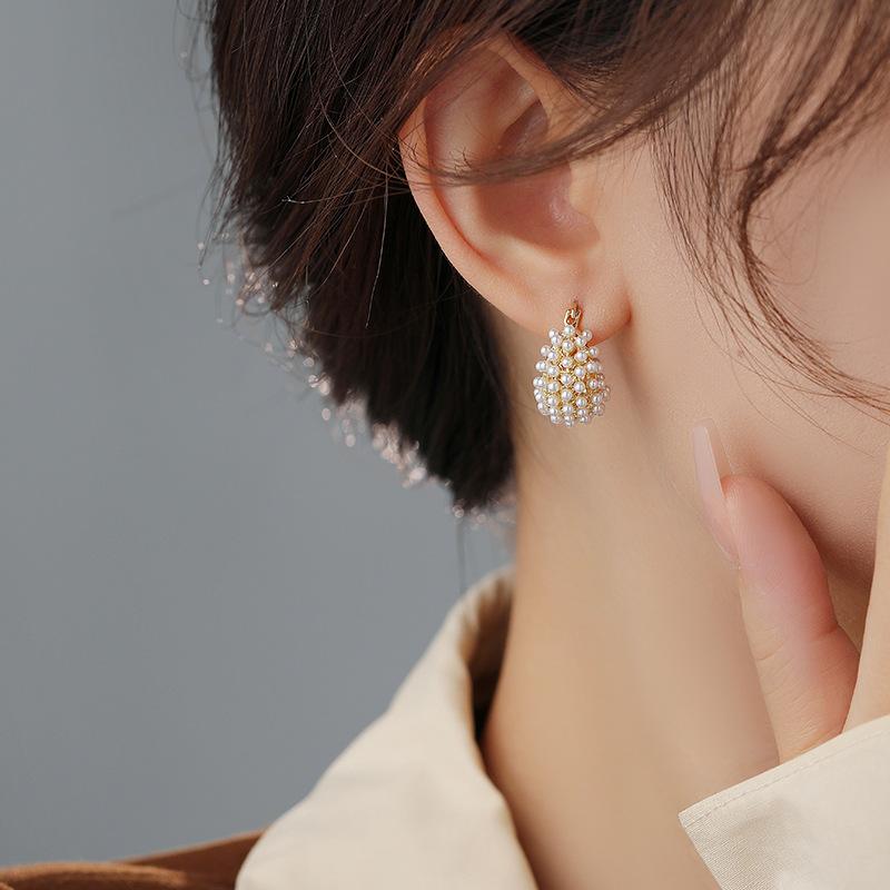 Cross-border explosion Xiaomi beads basket earrings fashionable and fresh versatile ear buckles niche light luxury temperament earrings wholesale