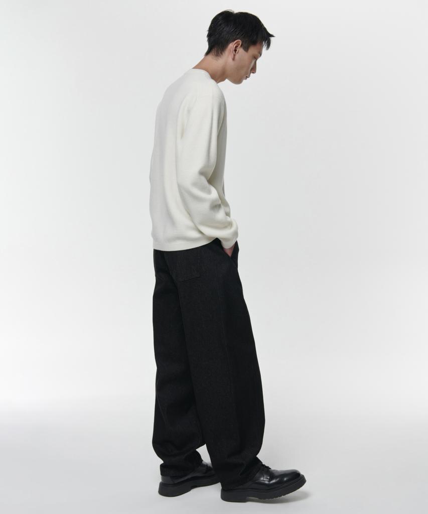 Musinsa Standard Twist Semi-Balloon Denim Pants [Raw Black]