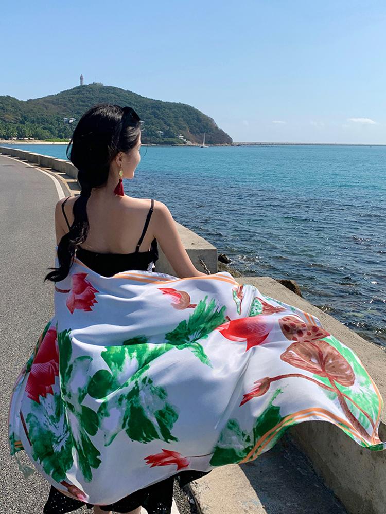 New Chinese Style Summer Women Silk Scarf Beach Wrap Shawl Floral Sunscreen Bandana Hijab Mujer Bohemian Musulman Scarve Pareo