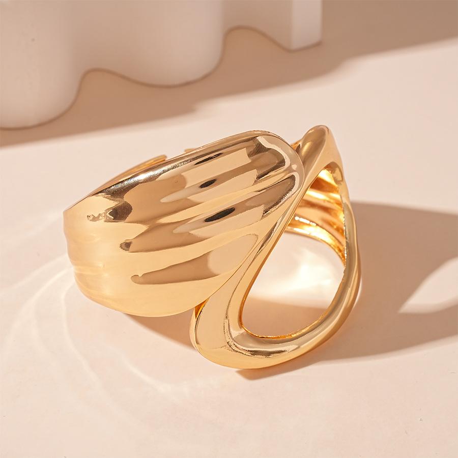 Metallic Geometric Asymmetry Hollow Geometric Opening Bracelet Exaggerated Bracelet