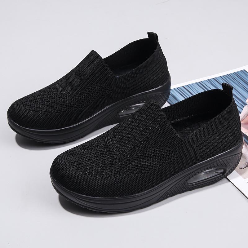 2023 Women's Breathable Flyknit Rocking Shoes with Non-slip Soft Sole and Air Cushion for Comfort