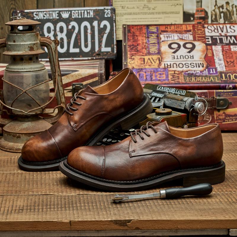 Drei Gelenke Handgefertigte Business Casual Lederschuhe Retro Leder Low-Top Herrenschuhe Echtes Leder Altes Leder