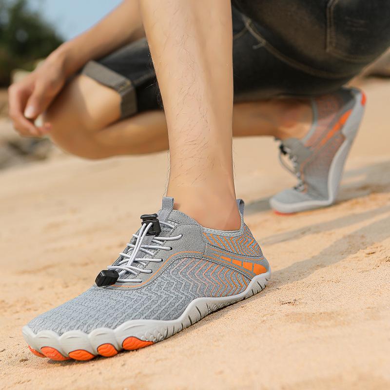 New summer swimming shoes men's outdoor mountaineering sports beach wading women's casual breathable quick-drying stream shoes