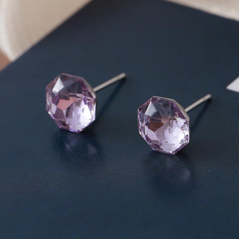Sparkly Diamond Cochlea Stud Earring – Stainless Steel Needle, Trendy and Stylish for Women