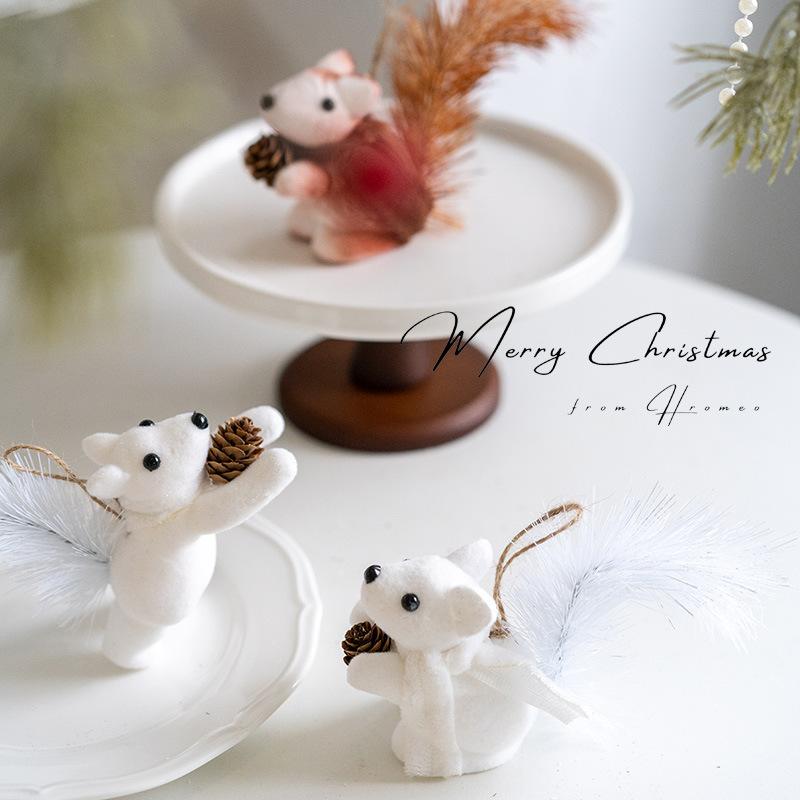 Foam Squirrel Figurine Christmas Tree Simulated Squirrel Pendant Decor White Brown Squirrel for Kid Cute Hanging Xmas Gift Decor
