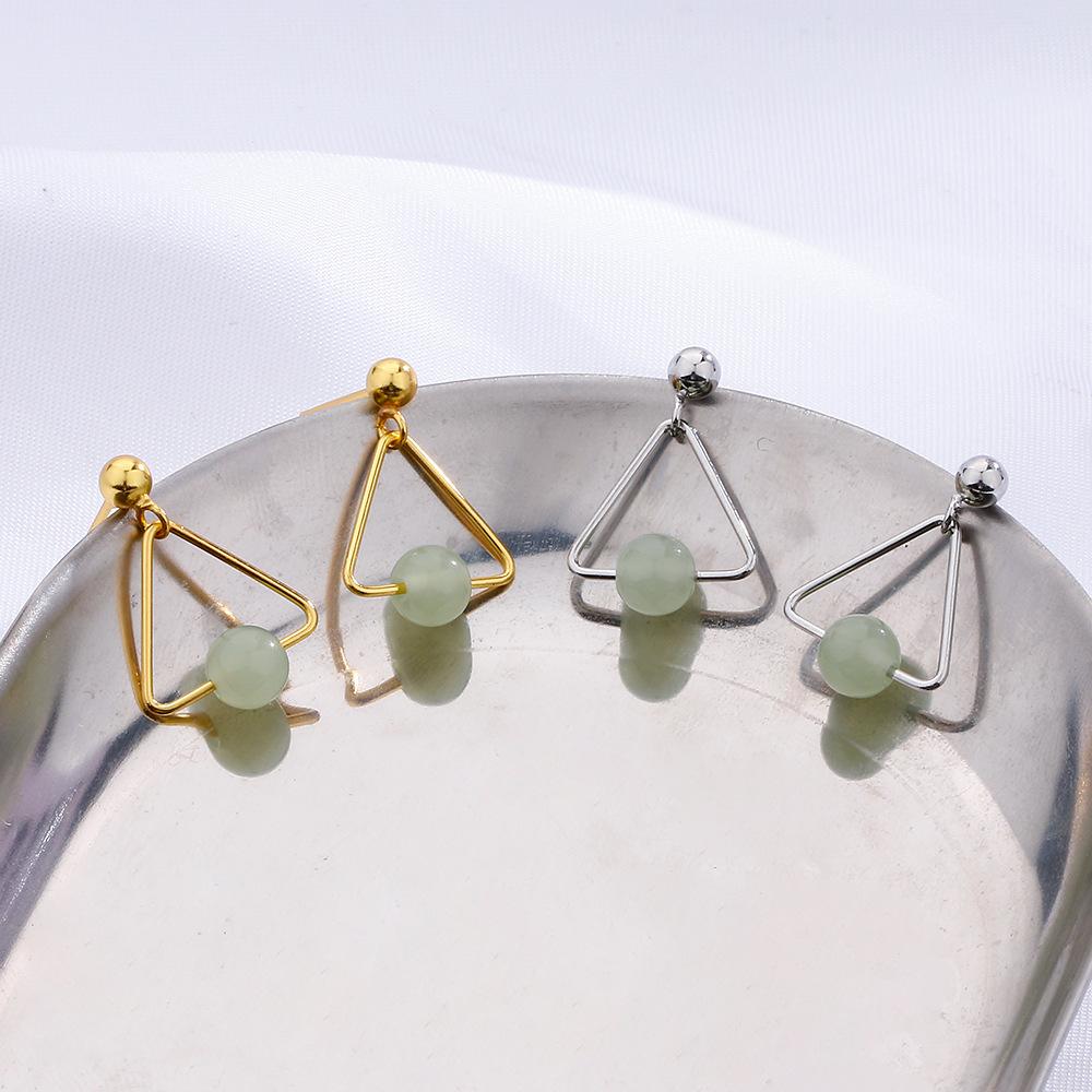 Dreieckige Ohrringe aus Hetian-Jade, sanfte und frische Mori-Superfee, einfaches Temperament, runde geometrische Perlenohrringe aus Hetian-Jaspis