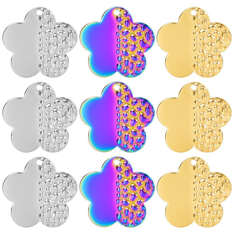 

Luxury Stainless Steel Flower Necklace with 18k Gold Plating