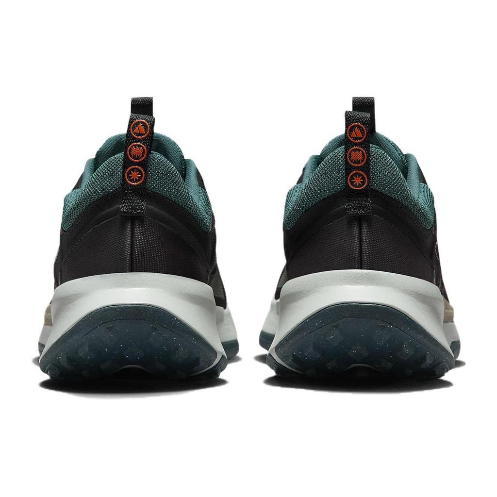 Nike Juniper Trail 2 Uomo Nero Deep Jungle Viola Inchiostro Night Maroon DM0822-006