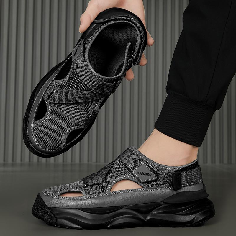 Men’s Sport Sandals Women Summer Clogs Mules Casual Sneakers Students Sandals Over Sized Unisex
