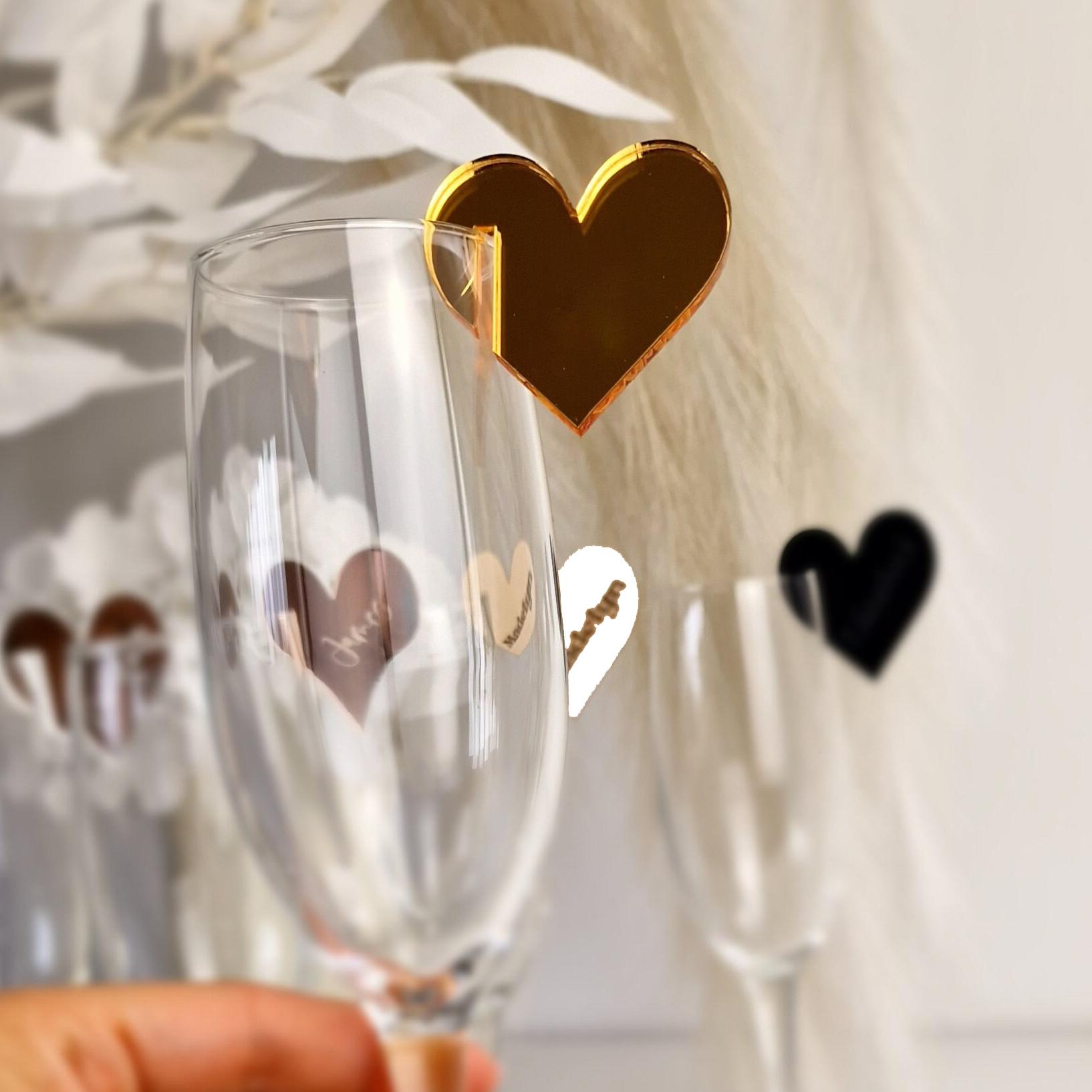 

Blank Frosted/Color Heart Acrylic Wedding Glass Charms Cocktail Toppers Drink Tag Wine Charm Champagne Marker Guest Place Card 25pcs
