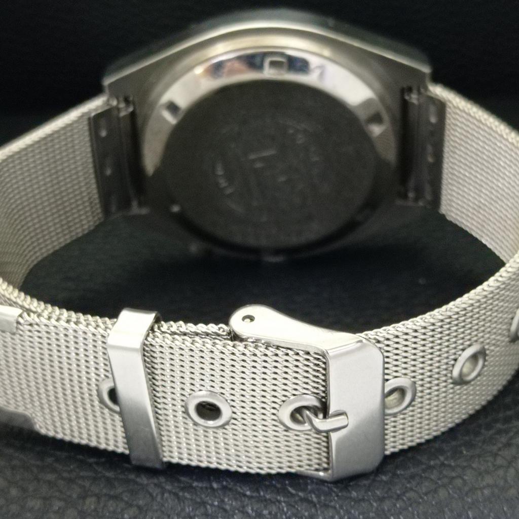 AUTOMATIC VINTAGE RICOH R31 JAPAN MENS SILVER COLOR DIAL WATCH A701928-5 R207-a701928