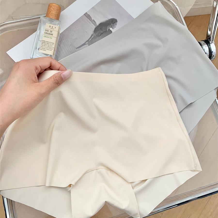 Women's Summer Thin New Ice Silk Traceless Package Hip Boxer Safety Briefs