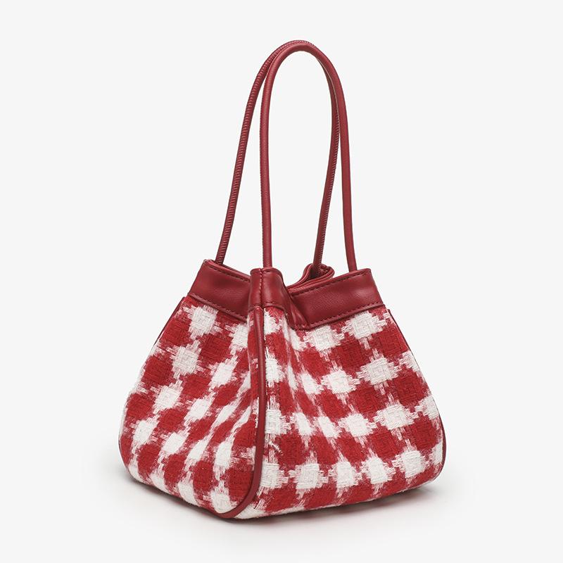 Spring and summer new style red basket-style bucket bag, bridal wedding bag for women, large-capacity woolen plaid handbag красный