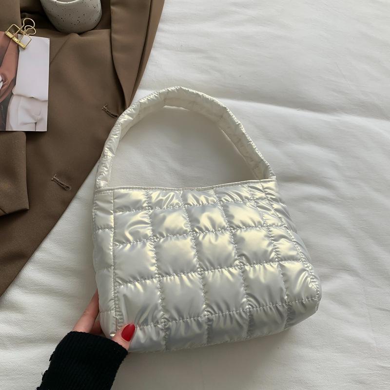 Winter nieuw alleen mooie dameshandtas grote capaciteit draagbare dameshandtas vierkante vrijetijds schoudertas kleine vierkante tas