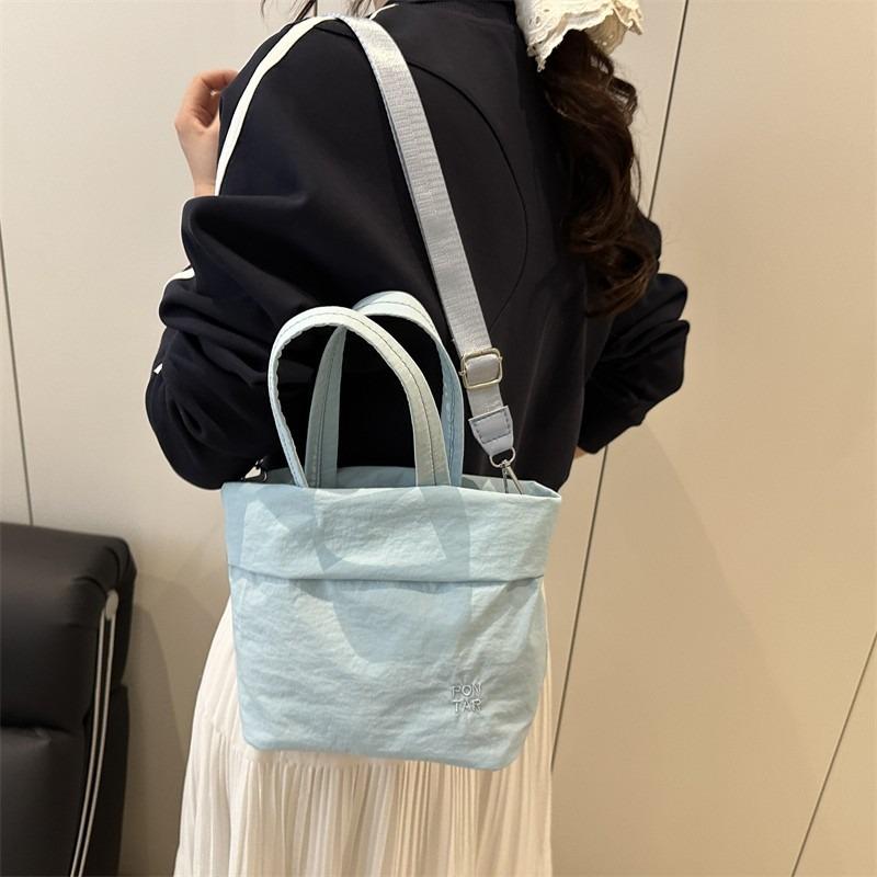 Fashion Portable Bucket Bag Casual Trendy Cute Niche Bag Women's New Personalized Shoulder Messenger Bag