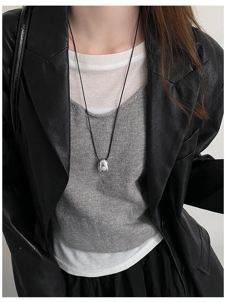 Retro Irregular Bow & Heart Tassel Necklace - Cool Versatile Clavicle Chain for Autumn & Winter