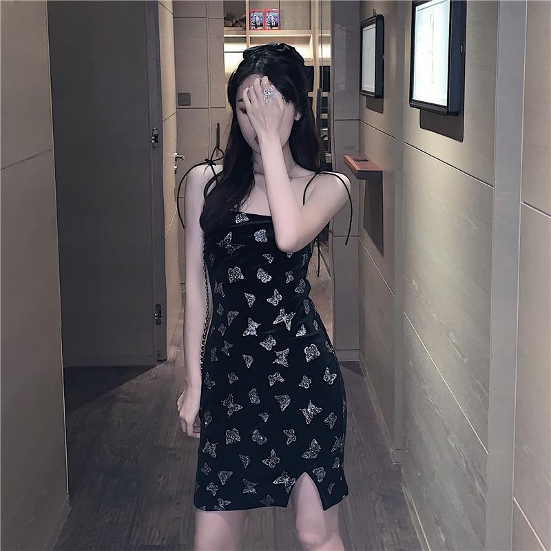 Summer New Hong Kong Flavor Retro Niche Hip Wrap Suspender Short Skirt Women's Fashion Temperament Muse Fan Dress