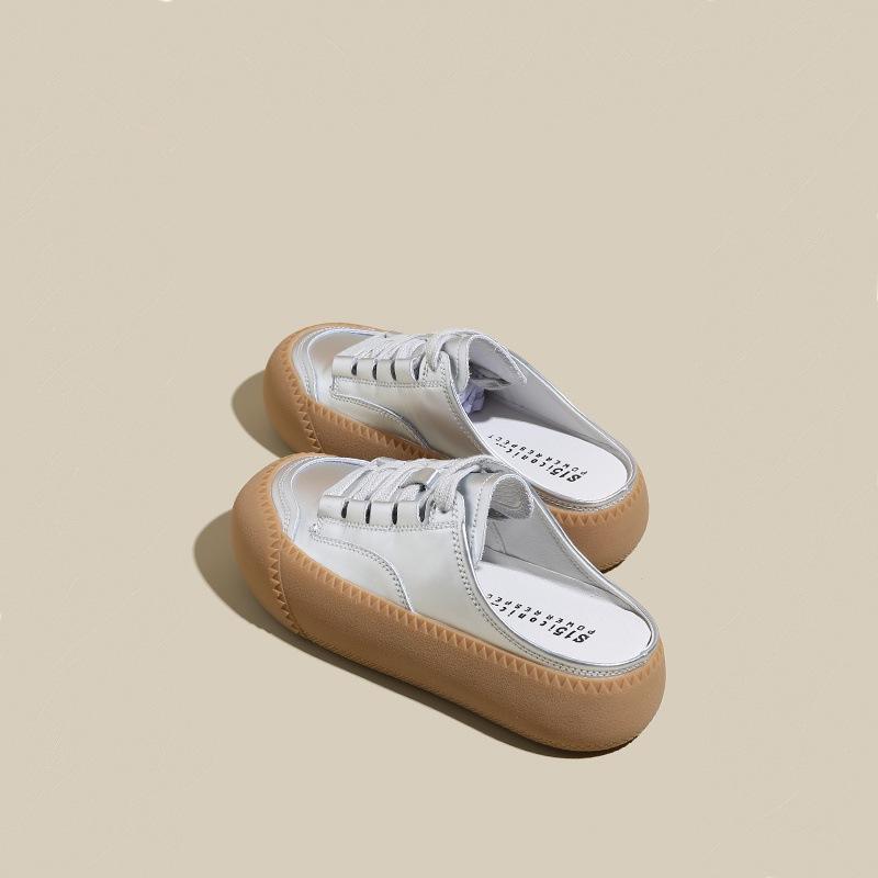 

Маленькие белые туфли без каблука на толстой подошве, с сумкой на носке, полушлепанцы, женская летняя обувь 2025, новые ленивые туфли на платформе, сандалии 35 серебряный