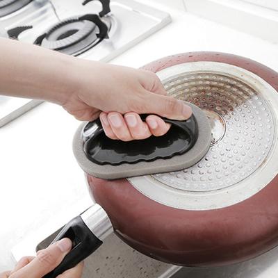 Brosse de Nettoyage Éponge Haute Densité Grattoir à Casseroles avec Manche Antidérapant Élimine les Taches Tenaces Résidus Brûlés Grattoir de Nettoyage de Cuisine Non Rayant