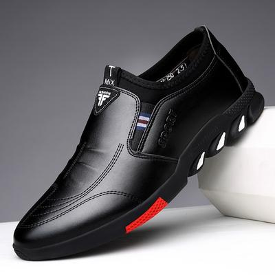 Chaussures en cuir pour hommes, nouvelles chaussures d'affaires décontractées à semelles souples, antidérapantes, respirantes, assorties avec tout, printemps 2021