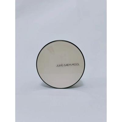 Gesichts-Make-up  – Concealer & Grundierung