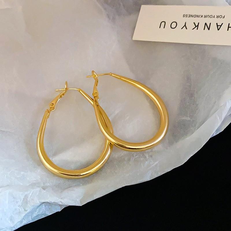 European and American plain ring earrings, stud earrings, cold wind, niche earrings, temperament earrings, light luxury