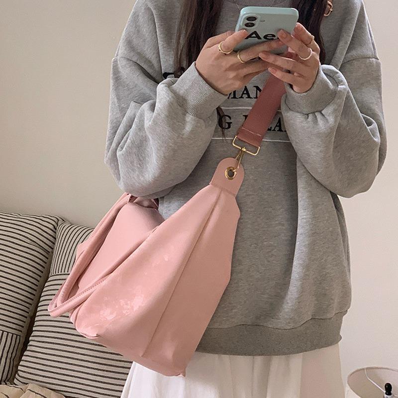 New short-distance lightweight travel bag women's large-capacity business travel storage luggage bag portable messenger bag fitness bag