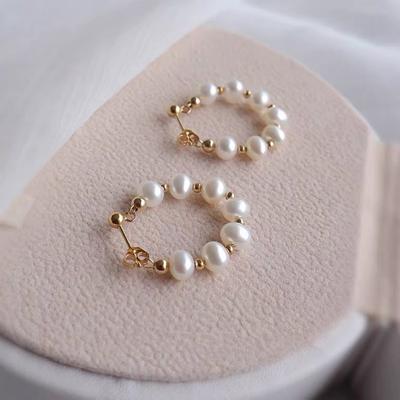 Simple and Beautiful Style Natural Freshwater Pearl Stud Earrings, Earclips, Small Earrings, Super Fairy Temperament Women's 925 Silver Needles