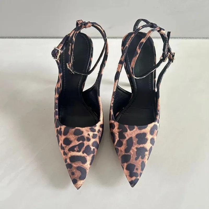 Fashion Leopard Print Pointed Toe Office Lady Shoes 2024 Autumn Designer Shallow Stilettos Large Size Ankle Strap Women High Heels Pumps