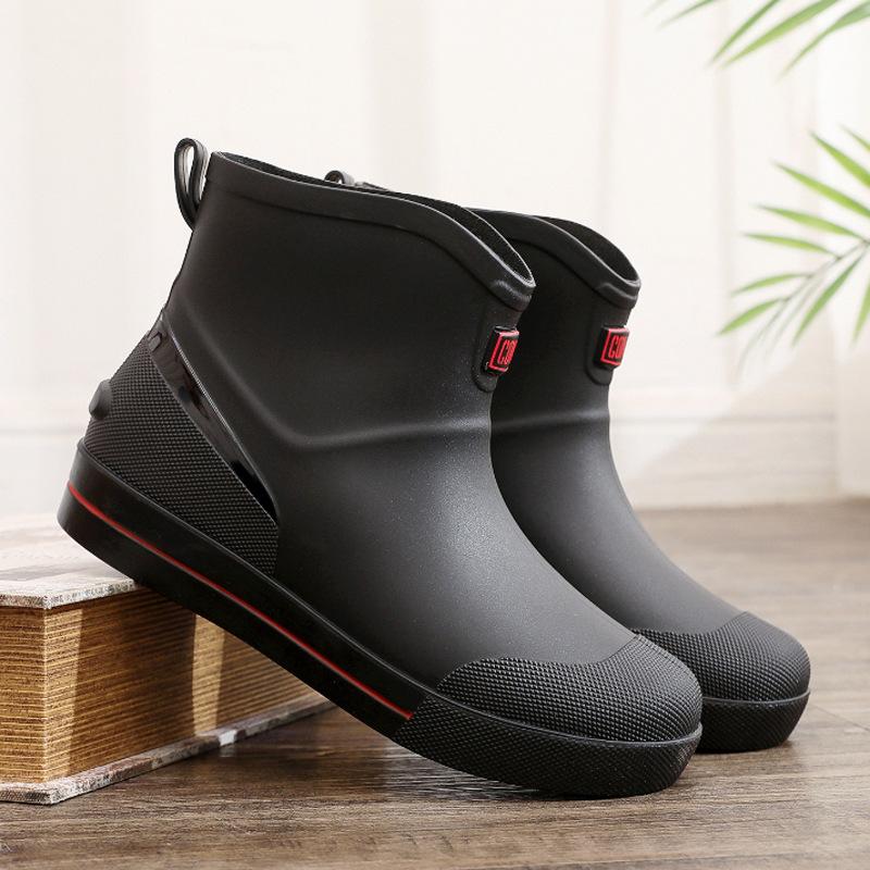 New rain shoes men's medium tube non-slip waterproof shoes fashionable outdoor water boots warm short tube rubber shoes men's fashion